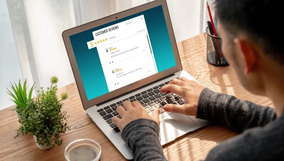 Erfolgsfaktor Vertrauen: Wie Kundenbewertungen auf Ihrer Website helfen